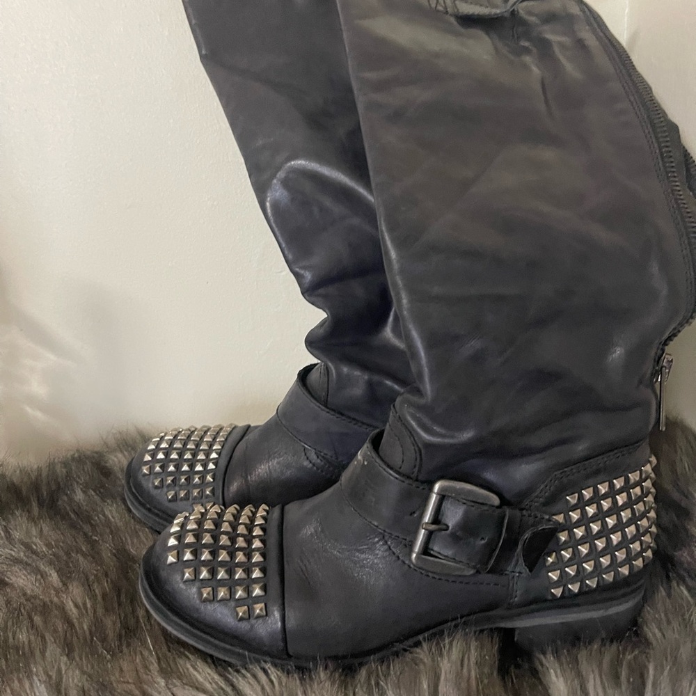 Steve Madden Studded Boot